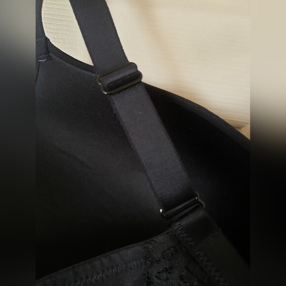 Auden Lace Underwire Bra in Black Size 42D - Picture 5 of 8